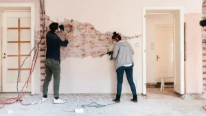 Unlocking Creative Freedom The Pros of DIY Renovation for Artistic Souls